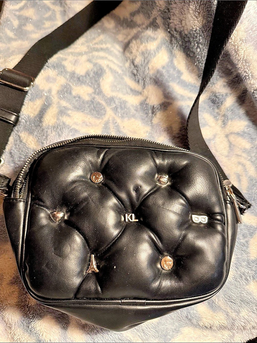 KARL LAGERFELD Quilted Black Crossbody Bag